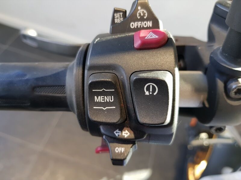 More views of BMW R Nine T