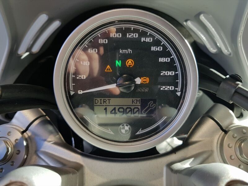 More views of BMW R Nine T