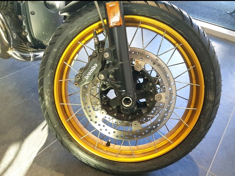 More views of BMW R Nine T