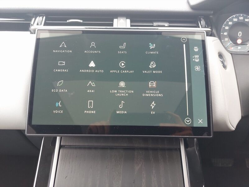 More views of Land Rover Range Rover Velar