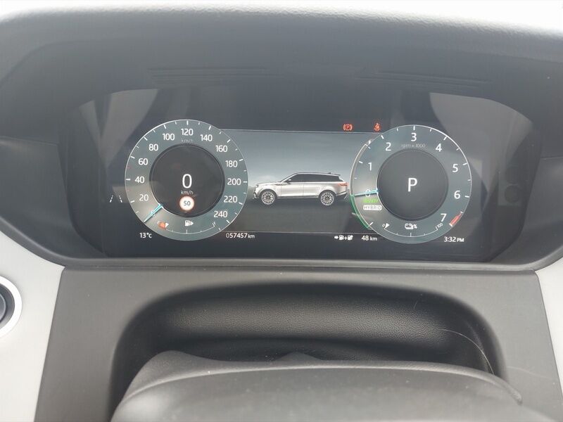 More views of Land Rover Range Rover Velar