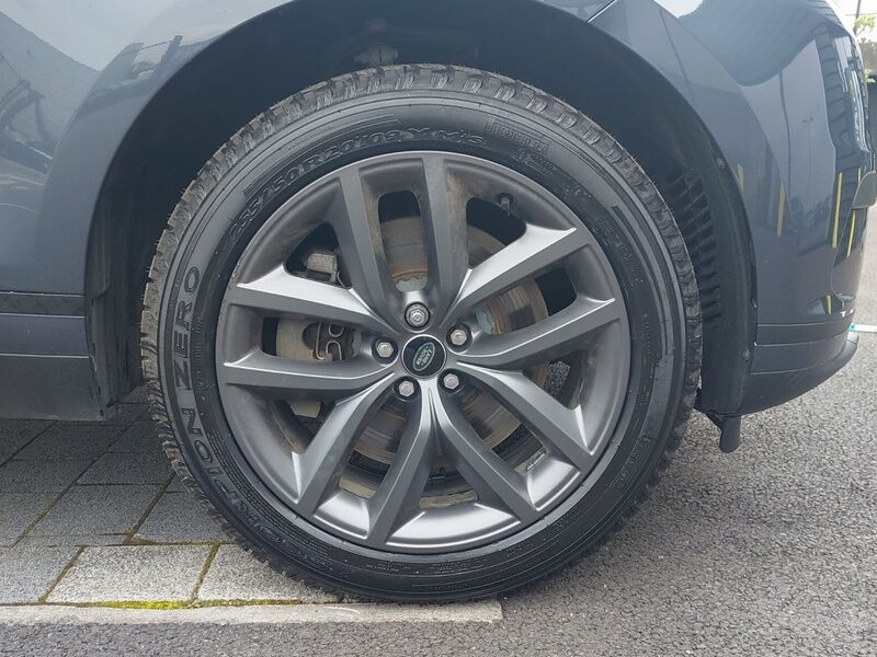 More views of Land Rover Range Rover Velar