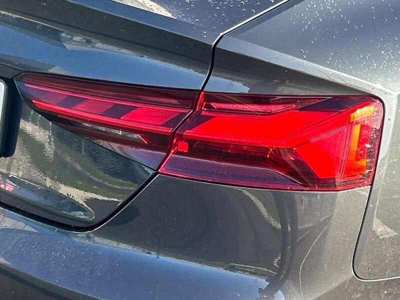 More views of Audi A5