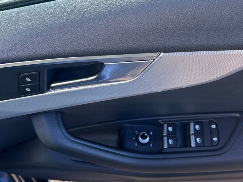 More views of Audi A5