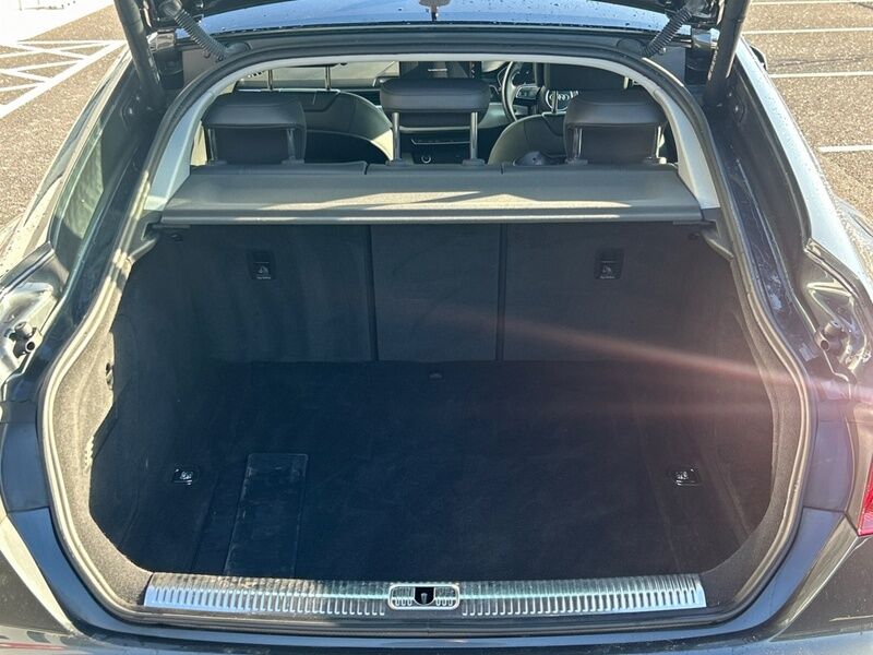 More views of Audi A5