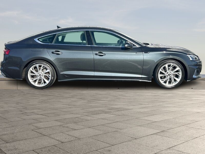 More views of Audi A5