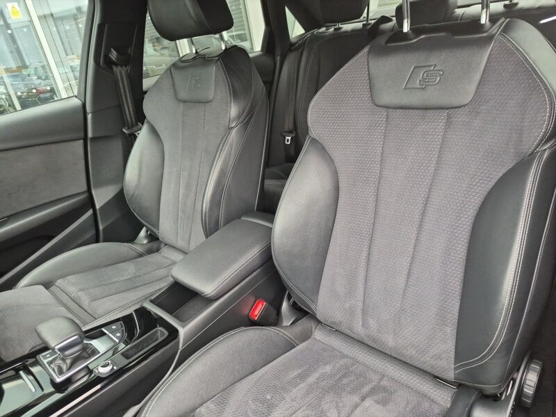 More views of Audi A4