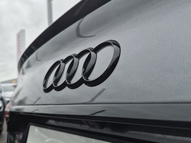 More views of Audi A4