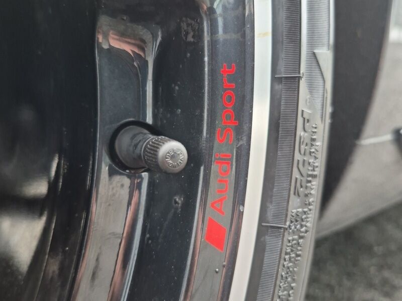 More views of Audi A4