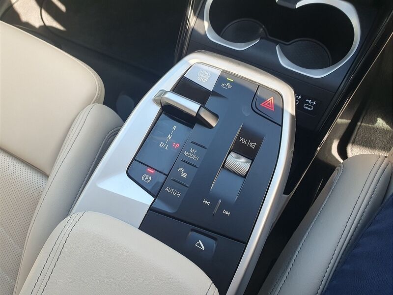 More views of BMW X1