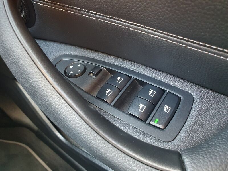 More views of BMW X1