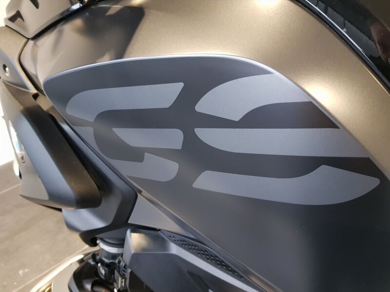 More views of BMW R 1250