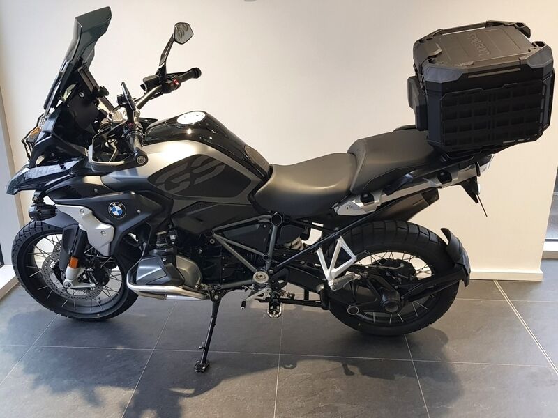 More views of BMW R 1250