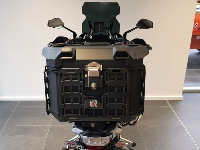 More views of BMW R 1250