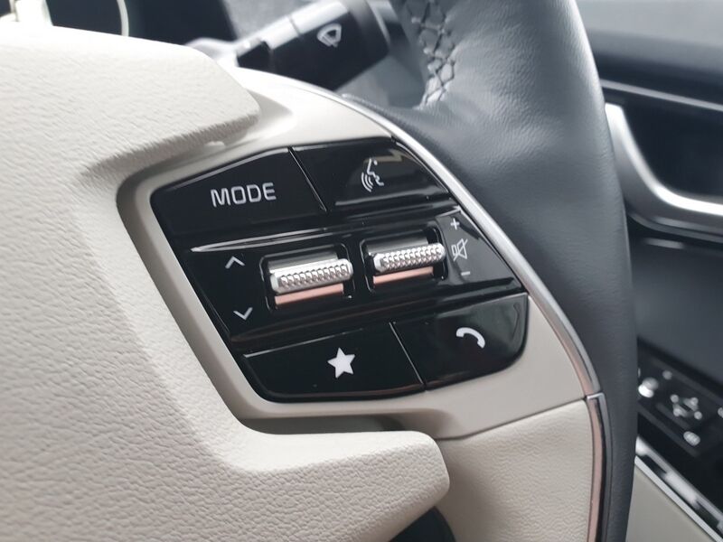 More views of Kia EV6