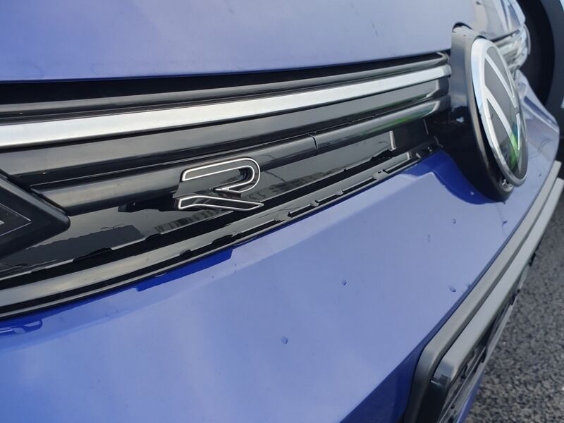 More views of Volkswagen Golf