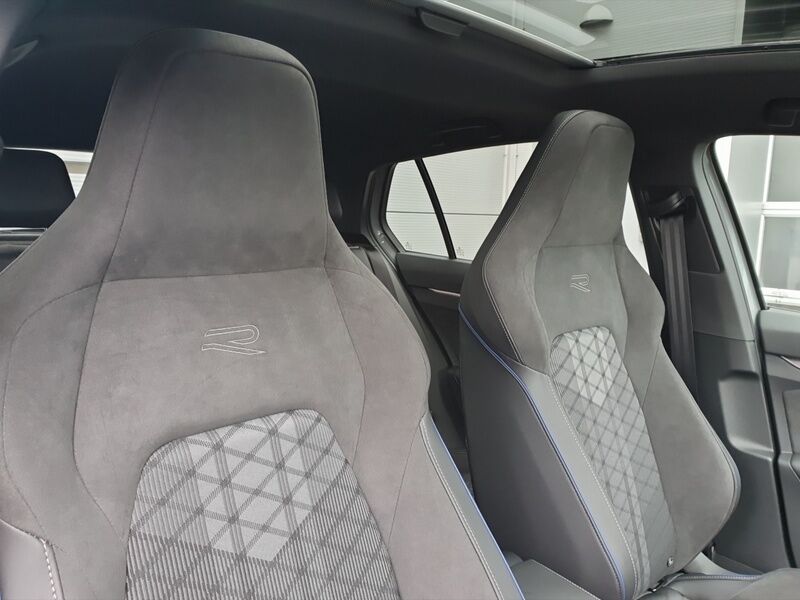 More views of Volkswagen Golf