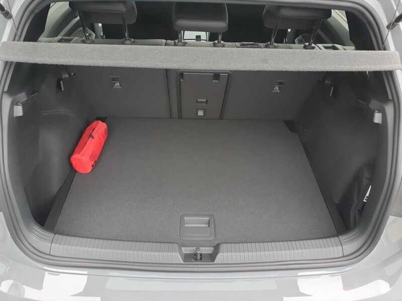 More views of Volkswagen Golf