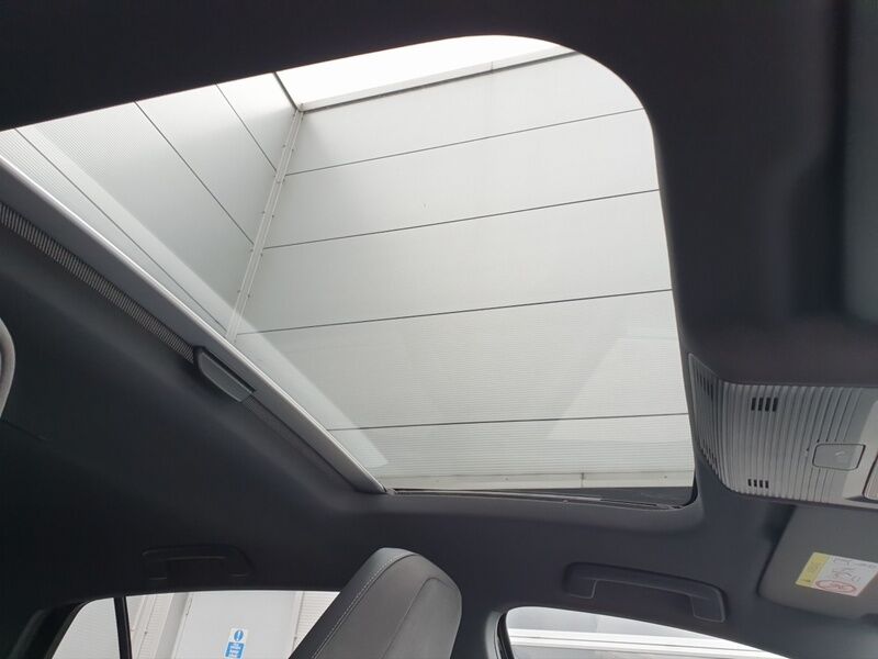 More views of Volkswagen Golf