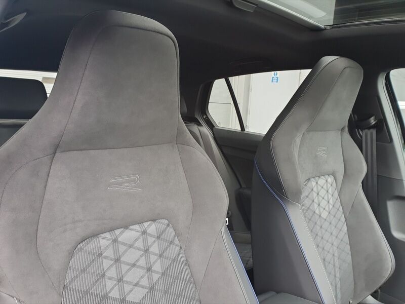 More views of Volkswagen Golf