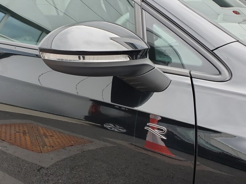 More views of Volkswagen Golf