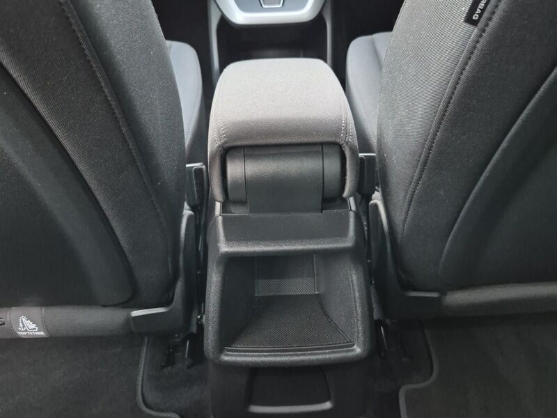 More views of Audi Q4 e-tron