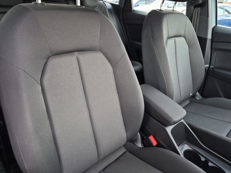 More views of Audi Q4 e-tron