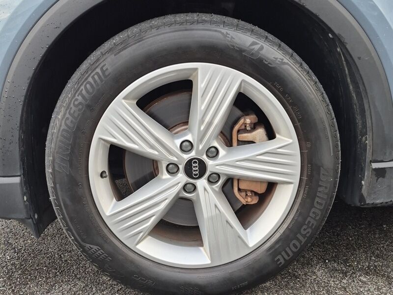 More views of Audi Q4 e-tron