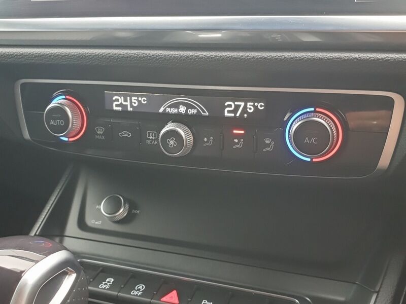 More views of Audi Q3