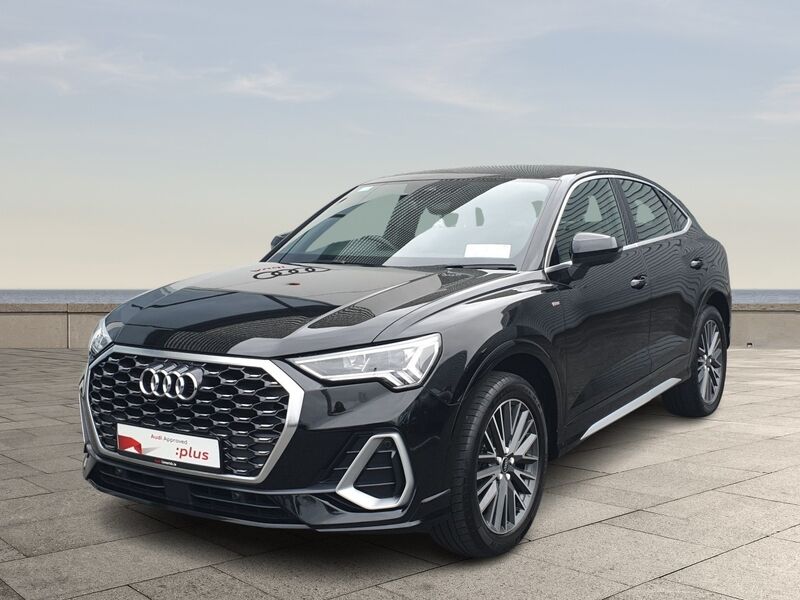 More views of Audi Q3