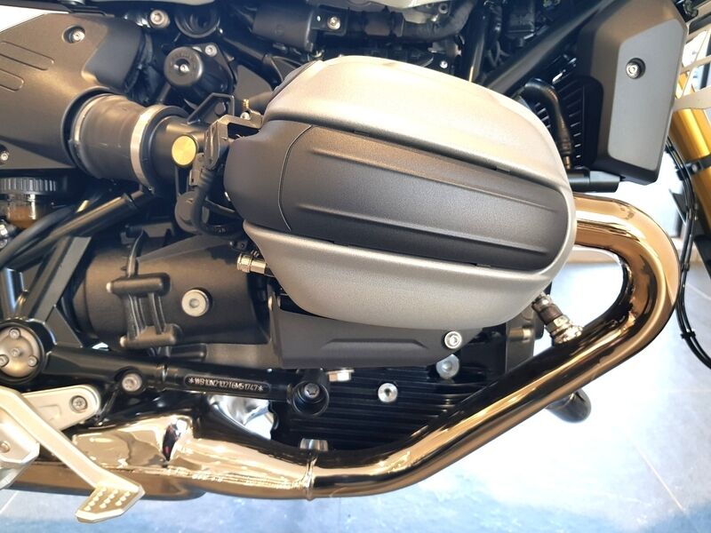 More views of BMW R 12 GS
