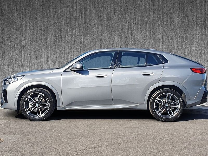 More views of BMW iX2