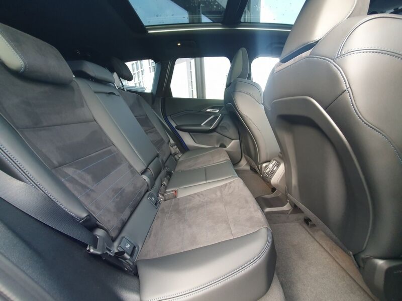 More views of BMW X1