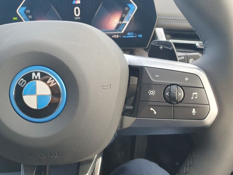 More views of BMW X1