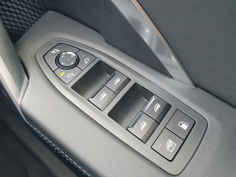 More views of BMW X1