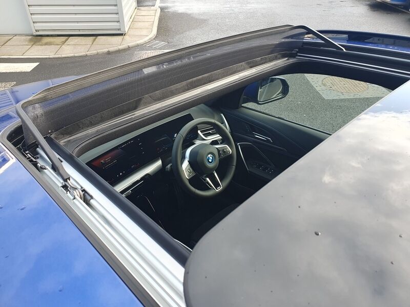 More views of BMW X1
