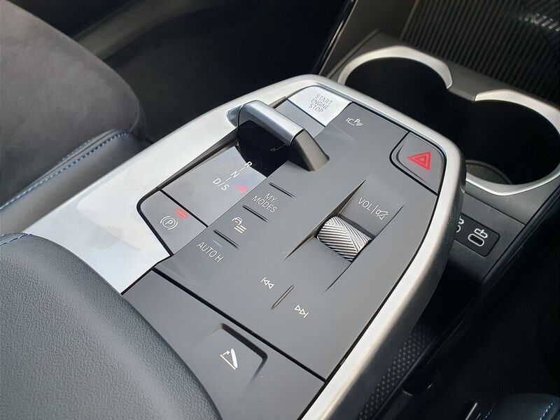 More views of BMW X1