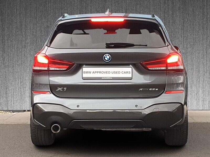More views of BMW X1