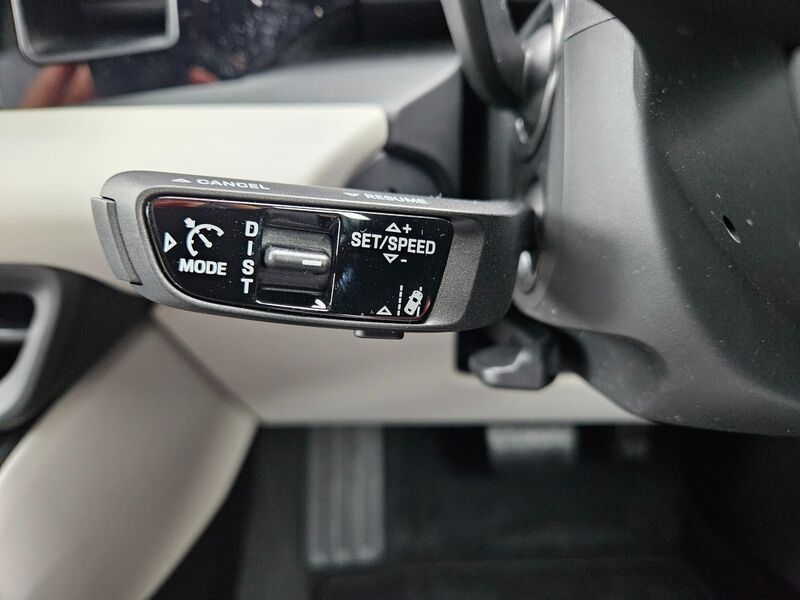 More views of Porsche Macan