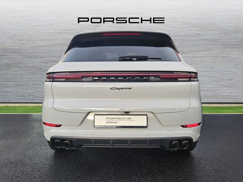More views of Porsche Cayenne
