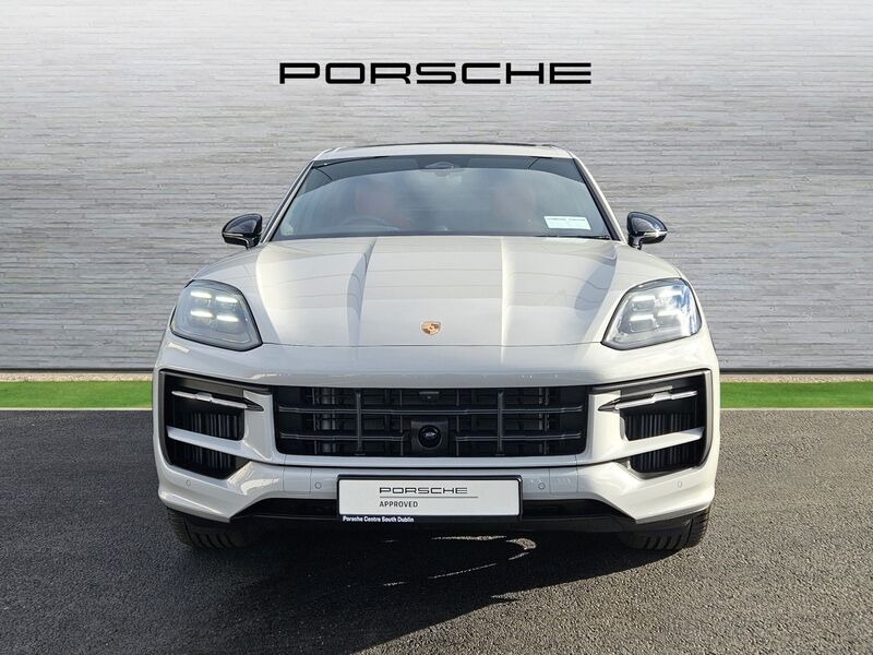 More views of Porsche Cayenne