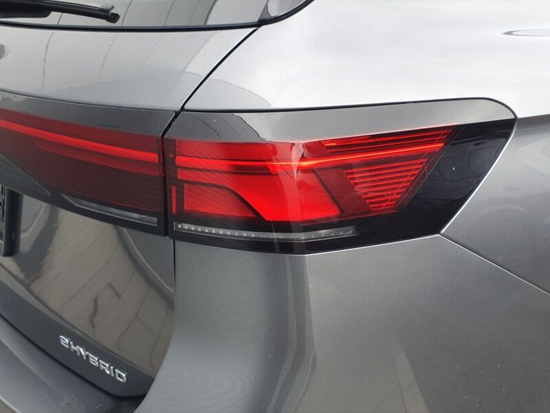 More views of Volkswagen Passat