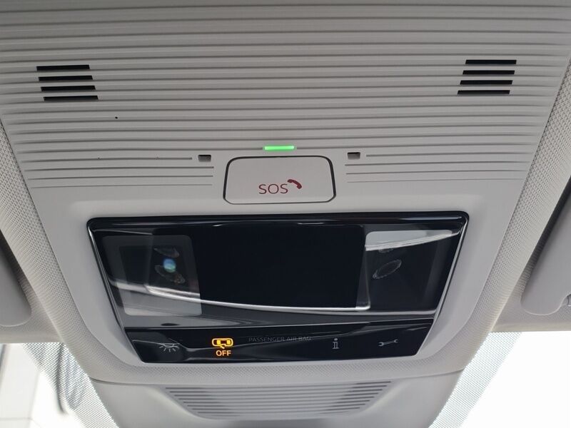 More views of Volkswagen Passat