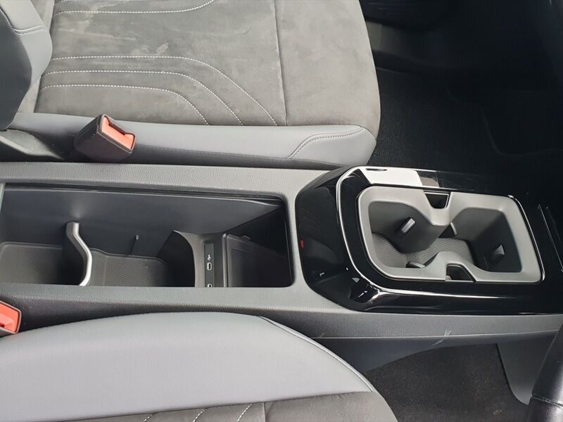 More views of Volkswagen ID.5