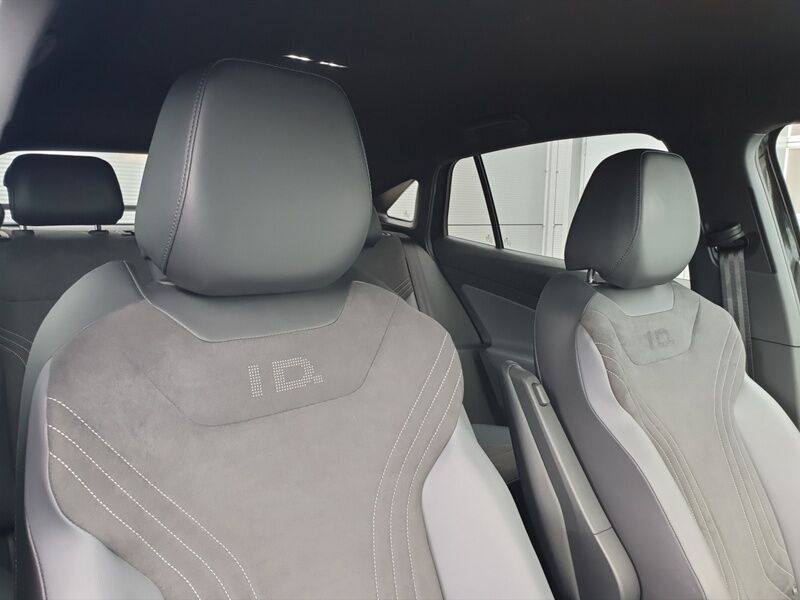 More views of Volkswagen ID.5