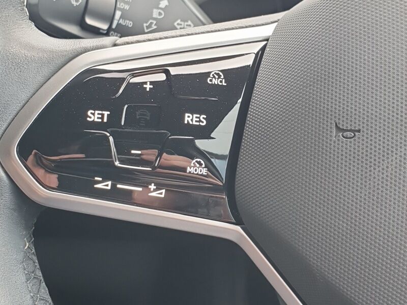 More views of Volkswagen ID.5