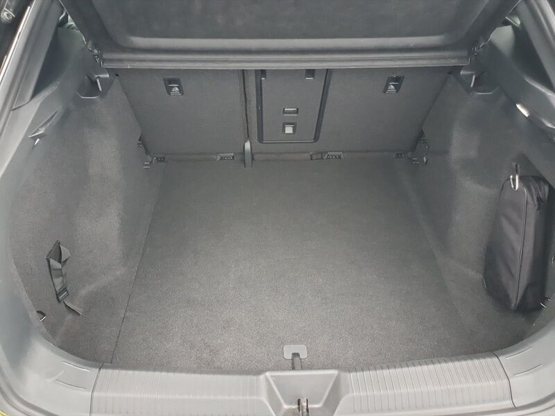 More views of Volkswagen ID.5