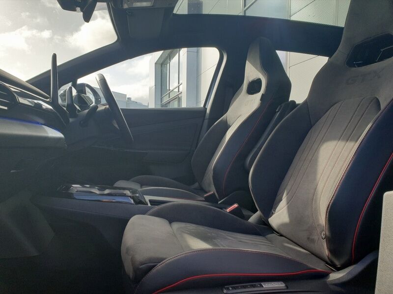 More views of Volkswagen ID.4