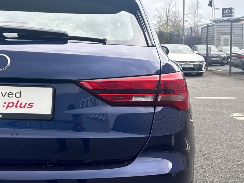 More views of Audi Q3