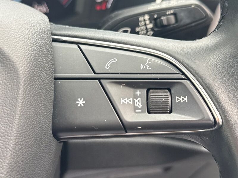 More views of Audi Q3